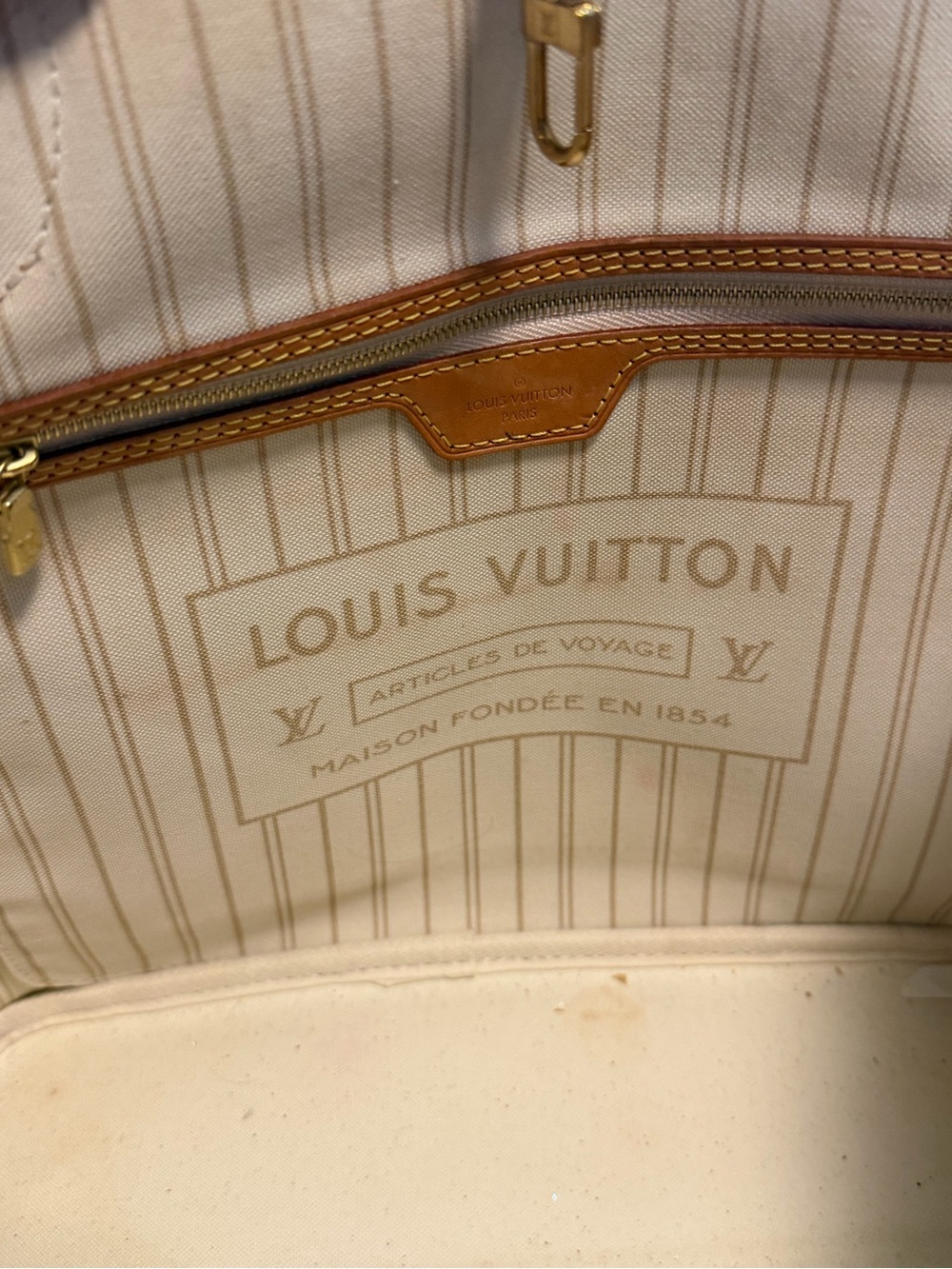 Louis Vuitton Neverfull MM in Azur - Picture 4 of 7